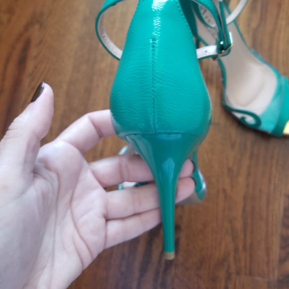 Point toe heels - Picture 5 of 7